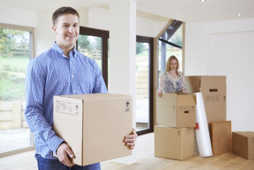 Flexible self storage in Kennington used during moving and transition periods