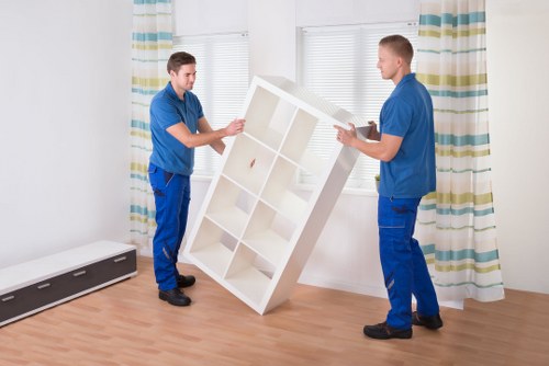 Local furniture storage service for Kennington residents and businesses